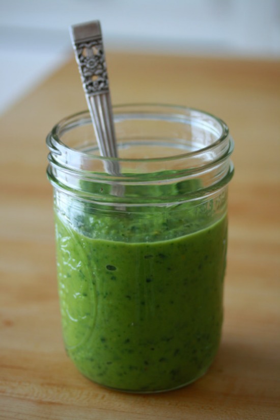 Green smoothie from www.healthygreenkitchen.com