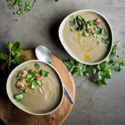 A rich, vegan lentil mushroom soup with miso paste. A really delicious, hearty lunch that's packed with beautiful flavours!